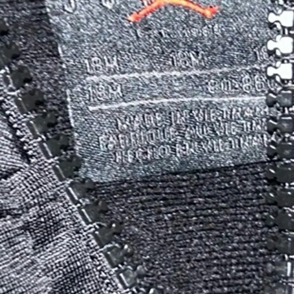 Nike Air Jordan Tracksuit - Picture 2 of 5